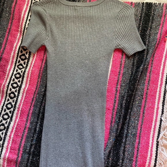 Gray Dress - Picture 4 of 4